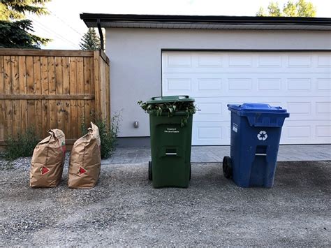 Green Cart Food and Yard Waste program .